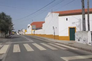 A. & C. Ouro &ndash; Pastelaria E Pizzaria, Lda