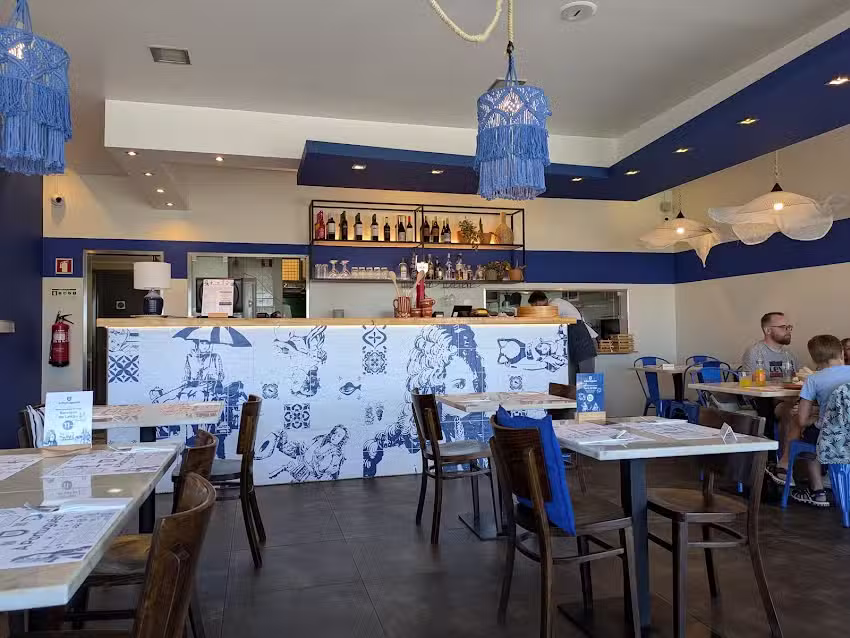 &Agrave; Portugu&ecirc;s