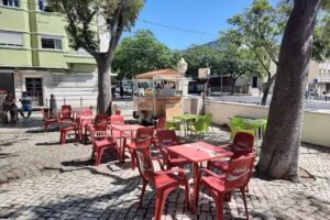 A Pra&ccedil;a &eacute; Nossa