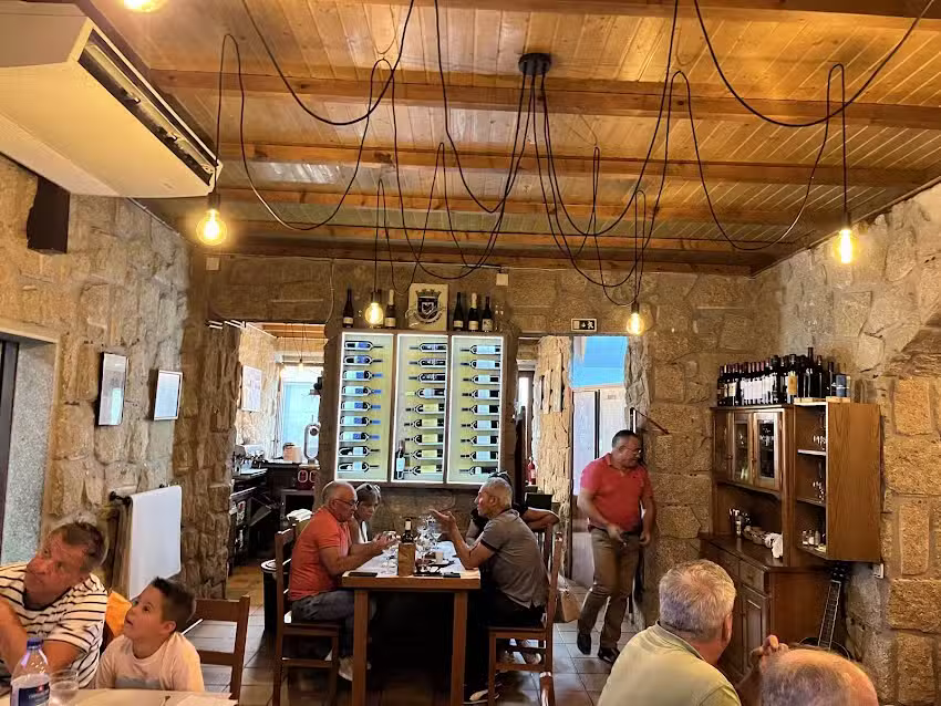 Adega Regional Escondidinho