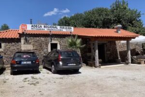 Adega regional Furjeira