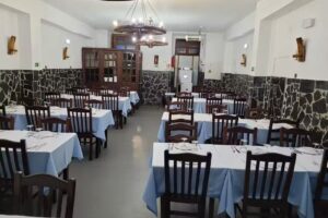 Adega T&iacute;pica da Tala