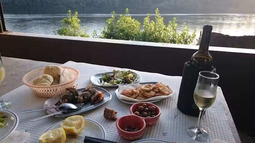 Adega Vig&aacute;rio