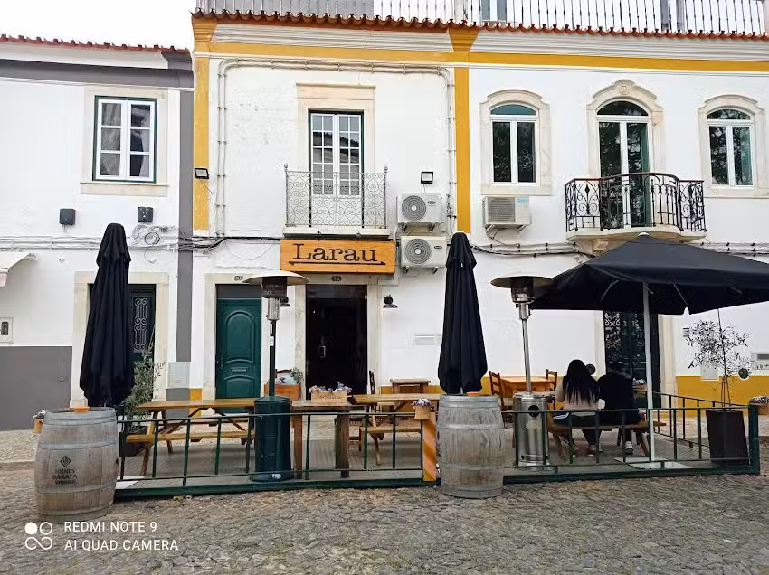 &Aacute;guias d&rsquo;Ouro Caf&eacute; Restaurante