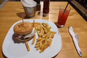 &Aacute;lef Burger Bar