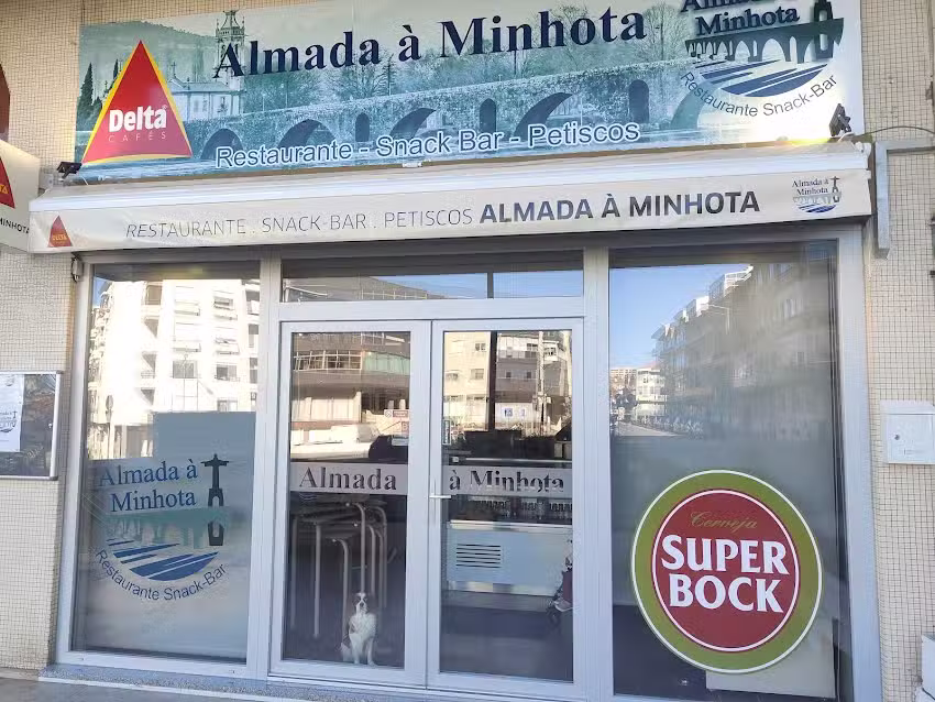 Almada &agrave; Minhota