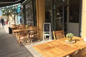 Ana T&atilde;o Gourmet & Sal&atilde;o de Ch&aacute;