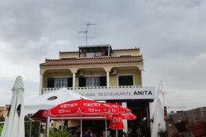 Anita&hellip;Cafe snack bar&hellip;