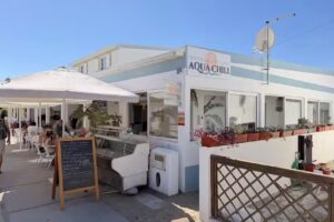 Aqua Chill Seafood Bar & Restaurant