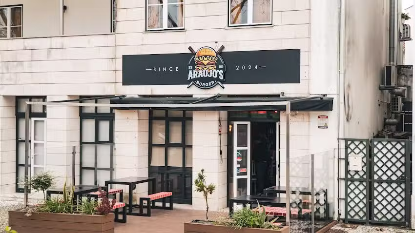 Araujo&rsquo;s Burger