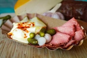 Artes&atilde;o de Salsichas