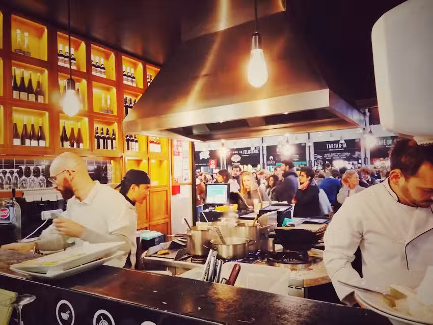 Asian Lab &ndash; Restaurante Asi&aacute;tico &ndash; Time Out Market Lisboa