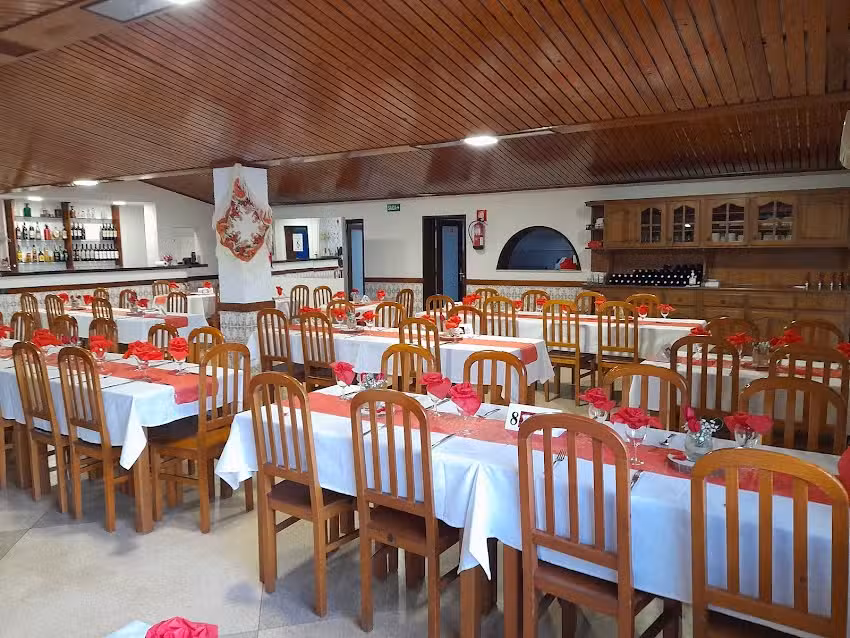 Associa&ccedil;&atilde;o Cultural &Art&iacute;stica Famalic&atilde;o Fado