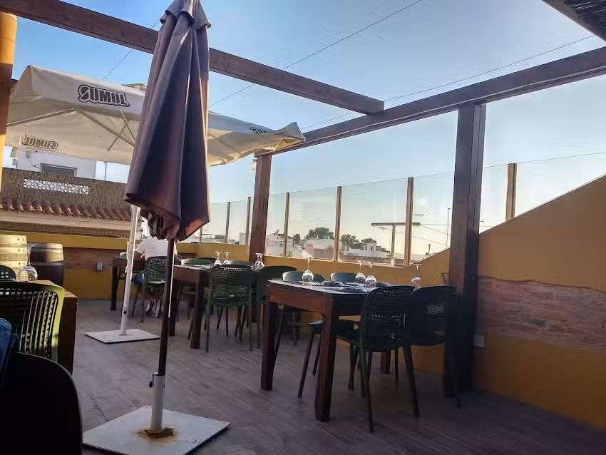 Atascado &ndash; taberna-restaurante