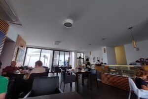 Atl&acirc;ntico Tea and Wine House