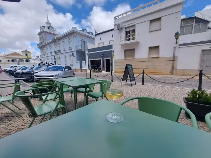 Bago &ndash; coffee, brunch, light food, wines, tapas