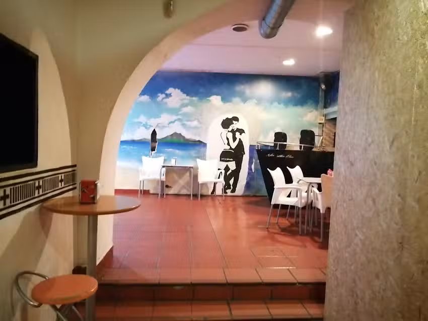 Bar Evora