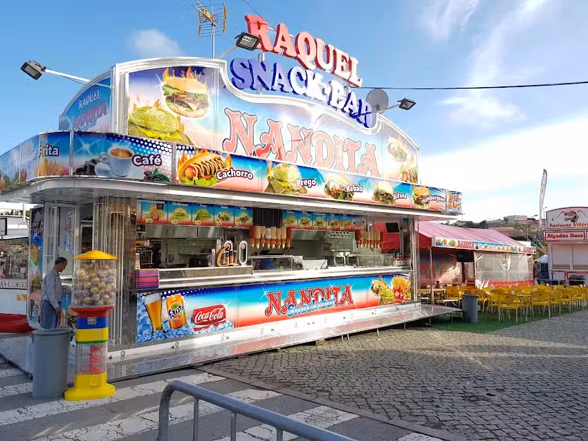 Bar Nandita &ndash; Raquel