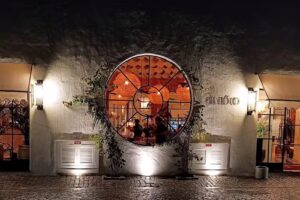 Bar&ocirc;co restaurant & cocktails