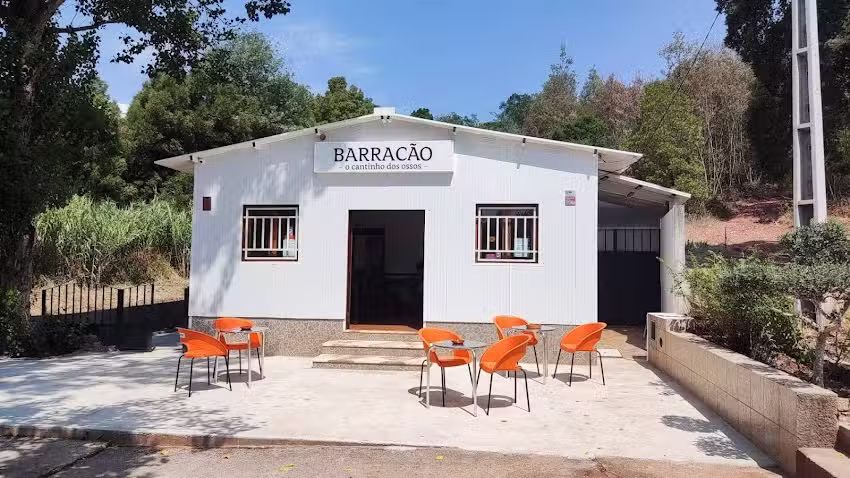Barrac&atilde;o O Cantinho dos Ossos