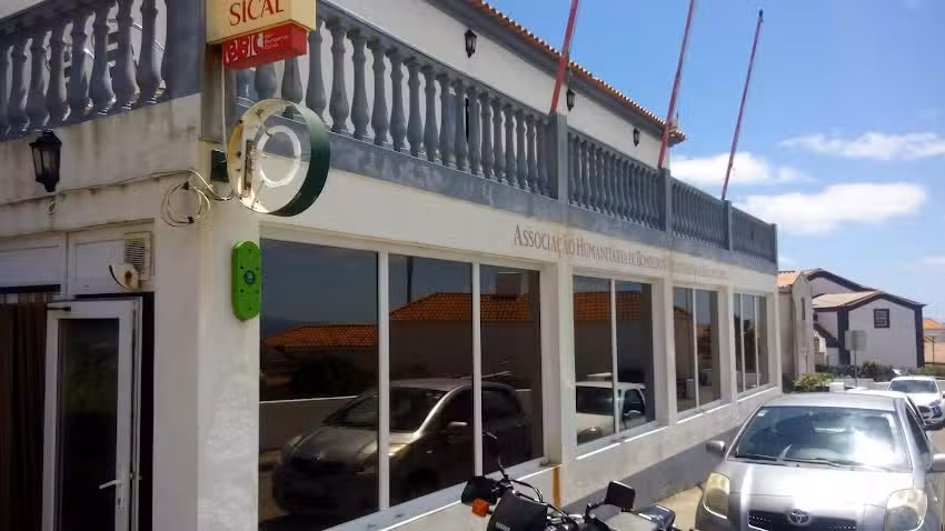 BBC | Caff&eacute; & Lounge