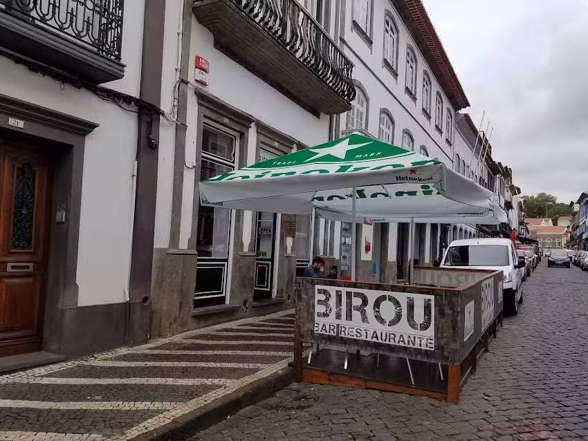 Birou Bar