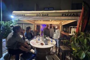 Bo&rsquo;bar with bella pizza