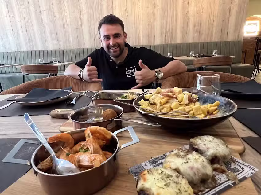 Boral&aacute; Tapas & Petiscos