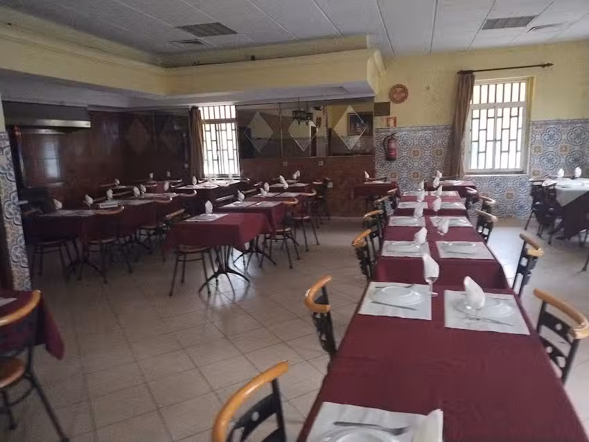 Cafe breakfast lunch dinner