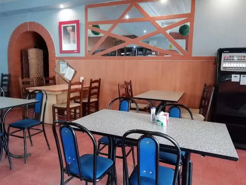 Caf&eacute; Central restaurante e churrasqueira