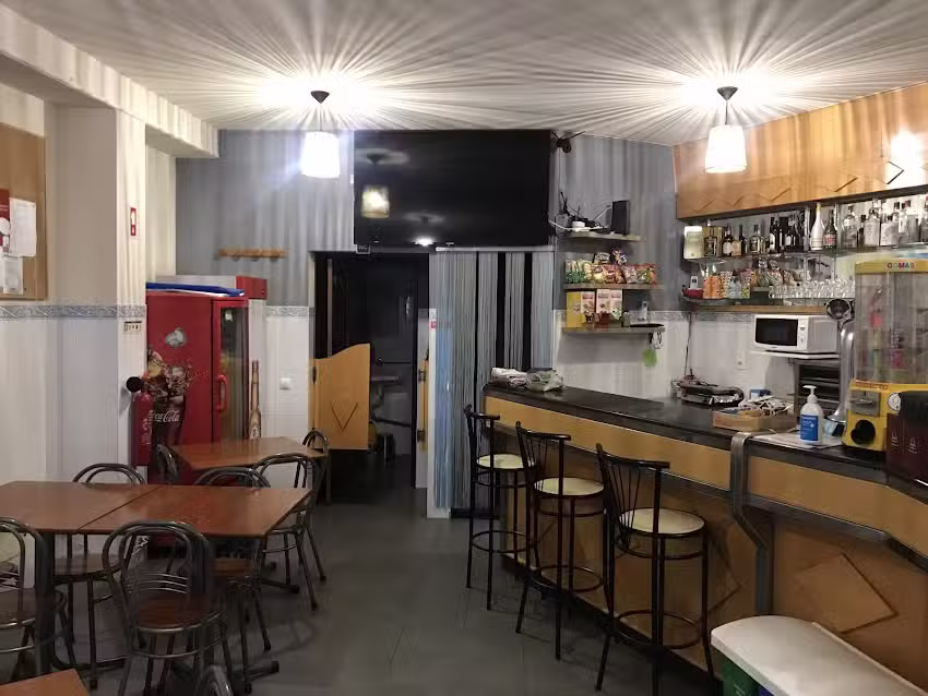 Caf&eacute; Chal&eacute;