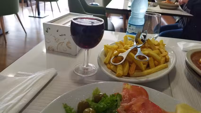 Caf&eacute; Chique, Unipessoal Lda.