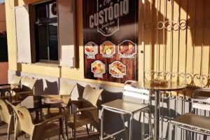Caf&eacute; Cust&oacute;dio