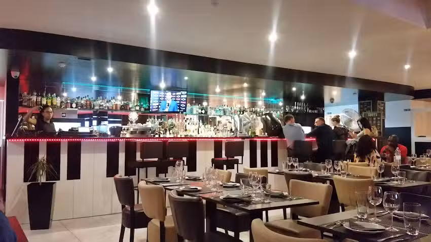 Caf&eacute; de La Musique