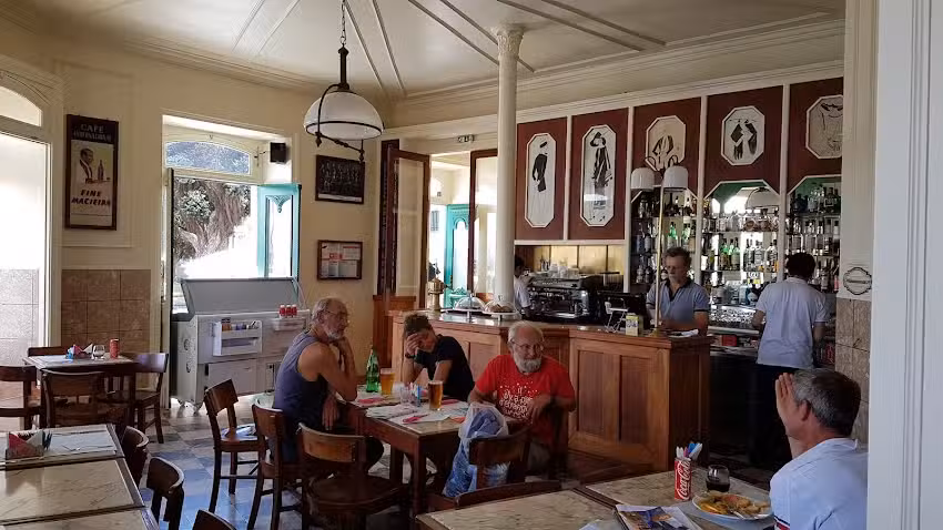 Caf&eacute; Internacional, Lda.