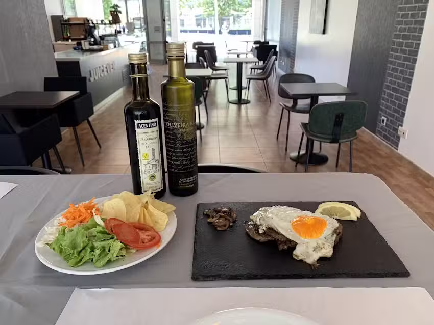 Caf&eacute; Juiceven