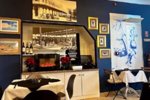 Cafe Mercado Restaurant