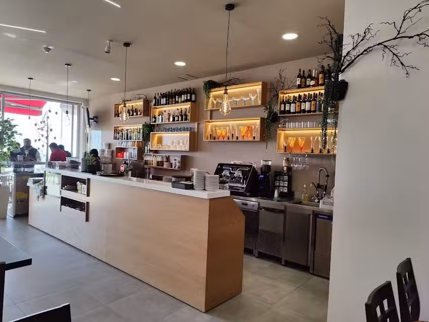 Caf&eacute; Por Do Sol