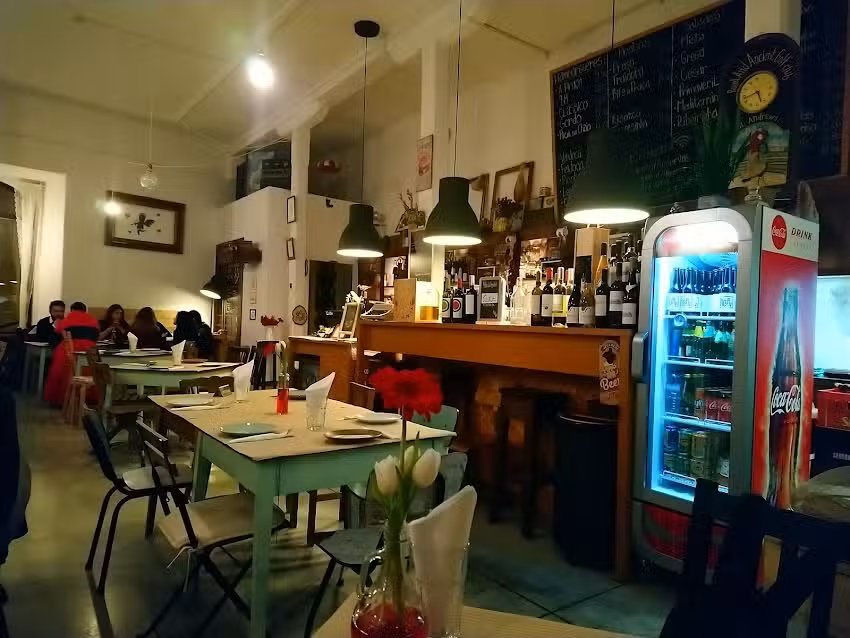 Caf&eacute; Pra&ccedil;a 18