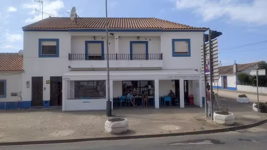 Caf&eacute; & Restaurante A Ca&ccedil;arola