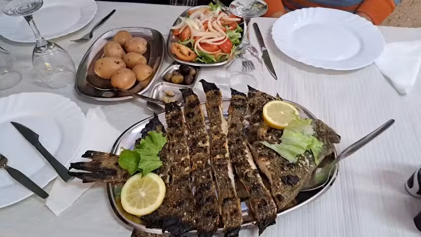 Caf&eacute;/Restaurante A Fonte