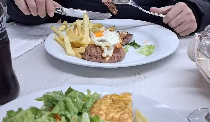 Caf&eacute; Restaurante a V&aacute;rzea