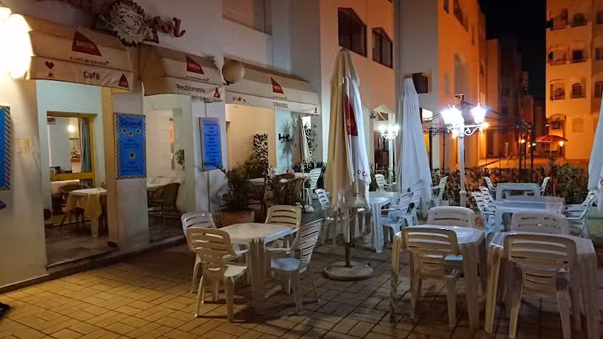 Caf&eacute; Restaurante Girassol