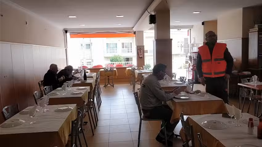 Caf&eacute;-Restaurante Linda Fl&ocirc;r