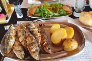Caf&eacute; Restaurante Noiras &ndash; Prato do dia