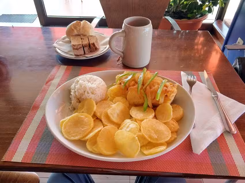 Caf&eacute; Restaurante Paris