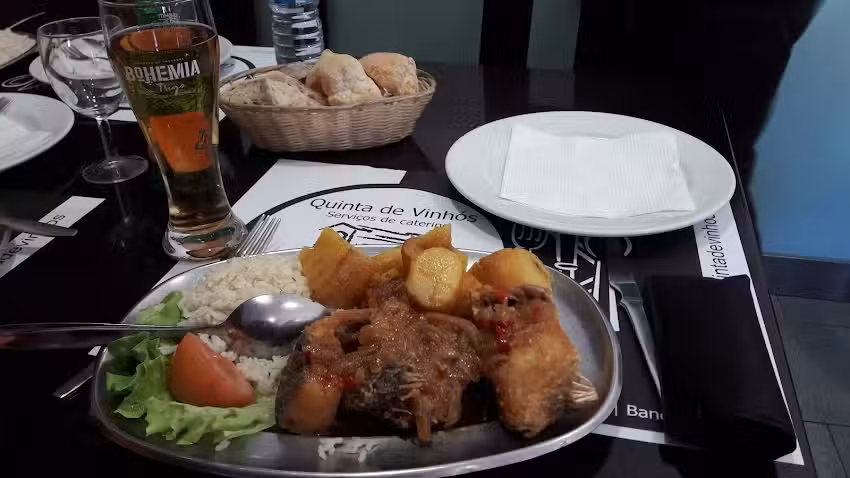 Caf&eacute; Restaurante Portela