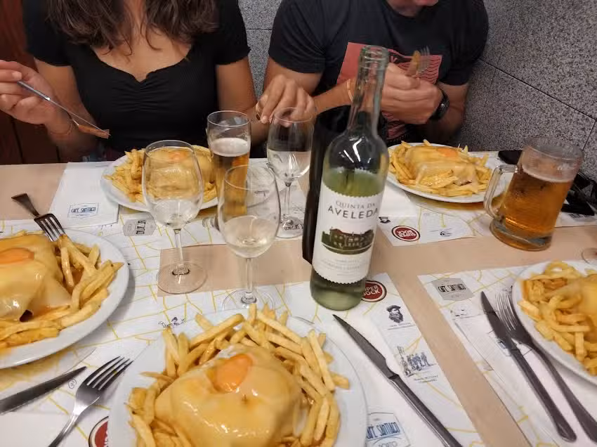 Caf&eacute; Santiago