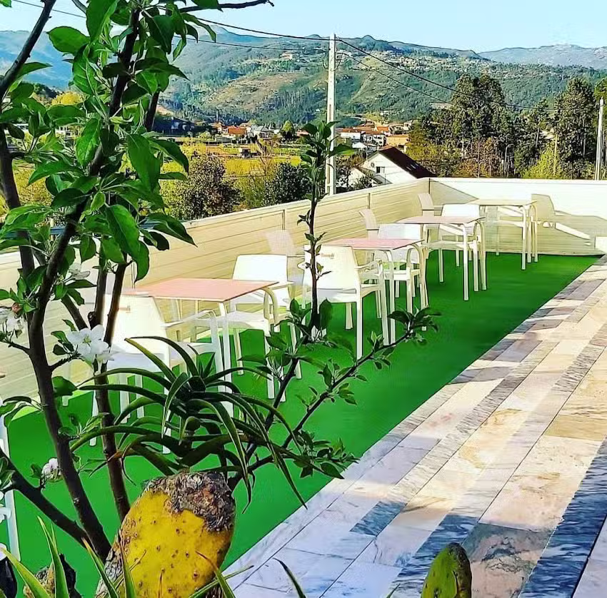 Caf&eacute; Snack Bar 311&Prime;As Primas&rdquo;