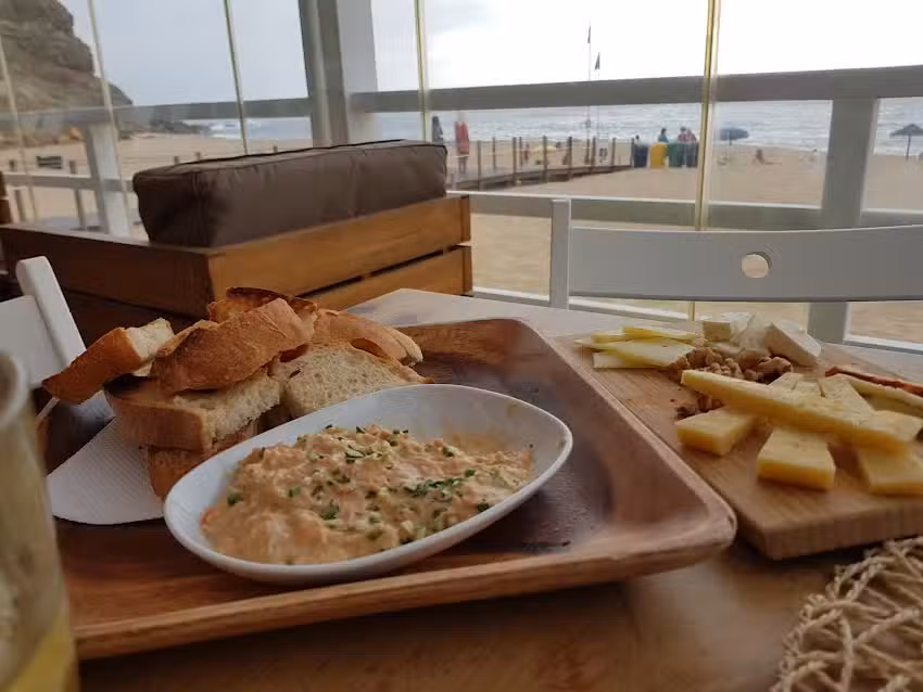 Calada Surf Beach Club